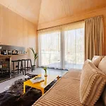 Semesteranläggning (resort) Pazar Homes