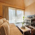 Semesteranläggning (resort) Pazar Homes Zánka