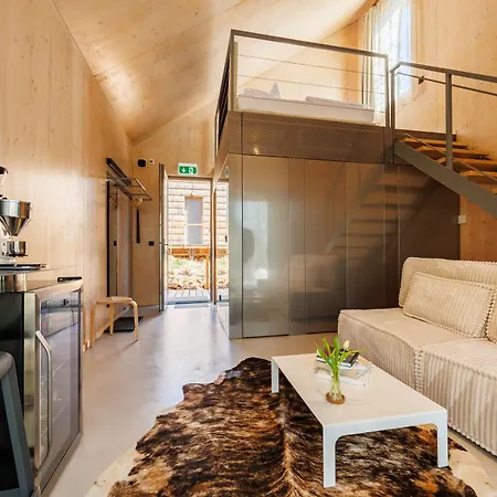Rezort Pazar Homes *