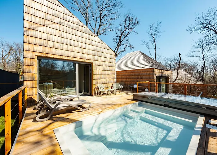 Resort Pazar Homes